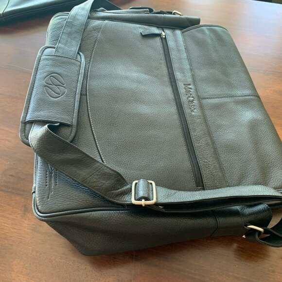 Premium Leather 14 MacBook Pro Messenger Bag w/Sleeve by Michael Santoro Design - Picture 14 of 15